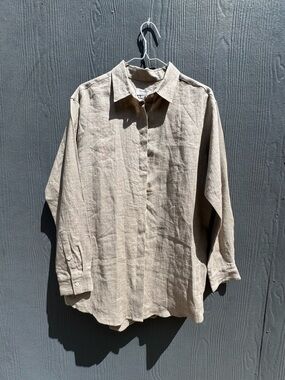 Touch Brand Linen Button Up Shirt in Sand Size 3